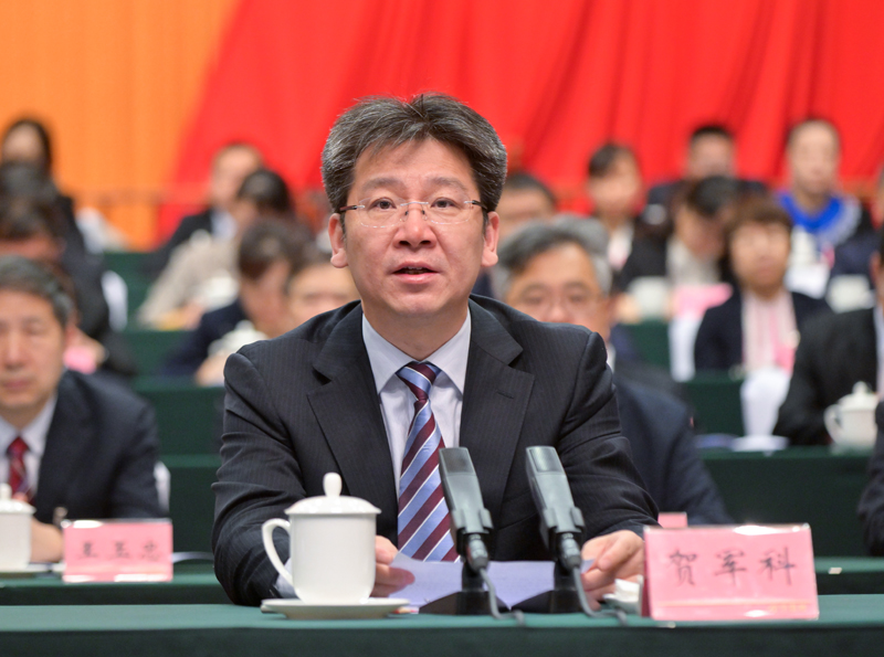 四川省科學技術協會第十次代表大會開幕
主動服務國家大局 堅定扛起時代使命
以磅礴科技力量更好助推四川現代化建設
王曉暉賀軍科講話 施小琳出席「相關圖片」